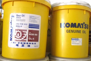 PC200-6 gear oil